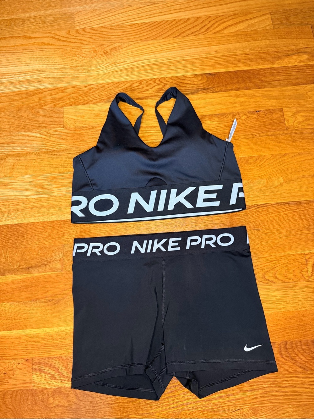 Nike Pro Dri-FIT Black Sports Bra & Shorts Matching Set Size L